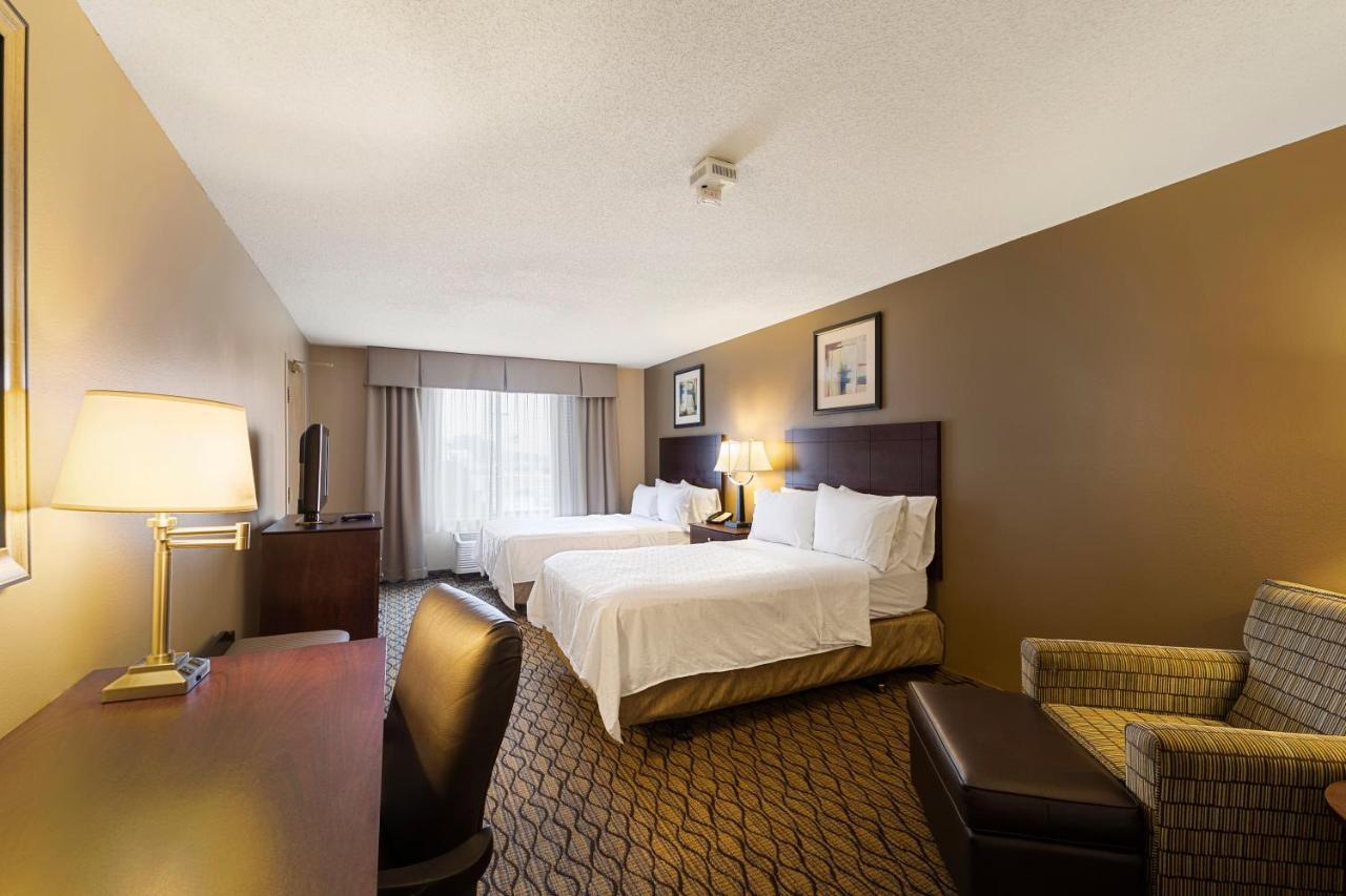Holiday Inn Express Bloomington West By Ihg Exteriör bild
