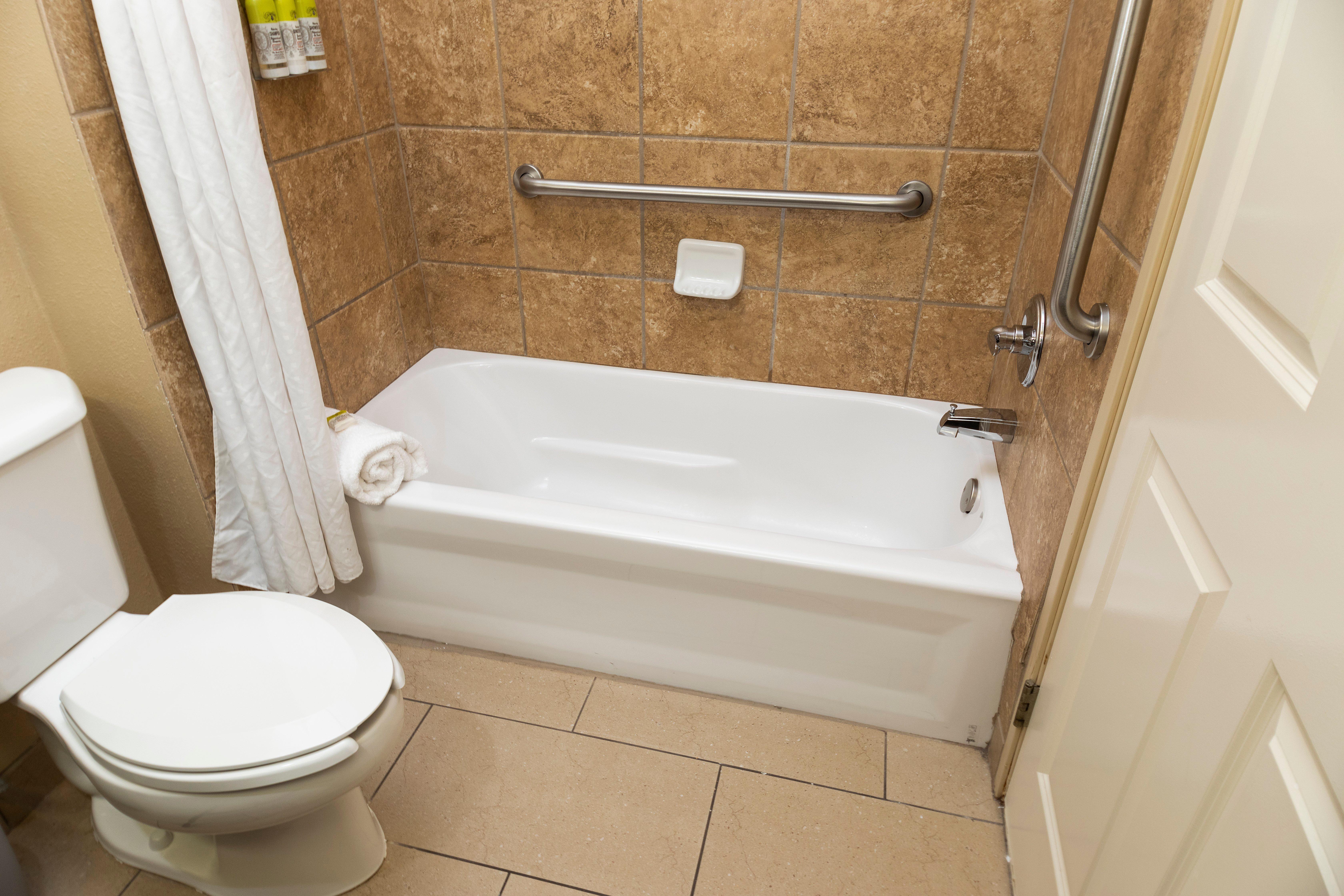 Holiday Inn Express Bloomington West By Ihg Exteriör bild