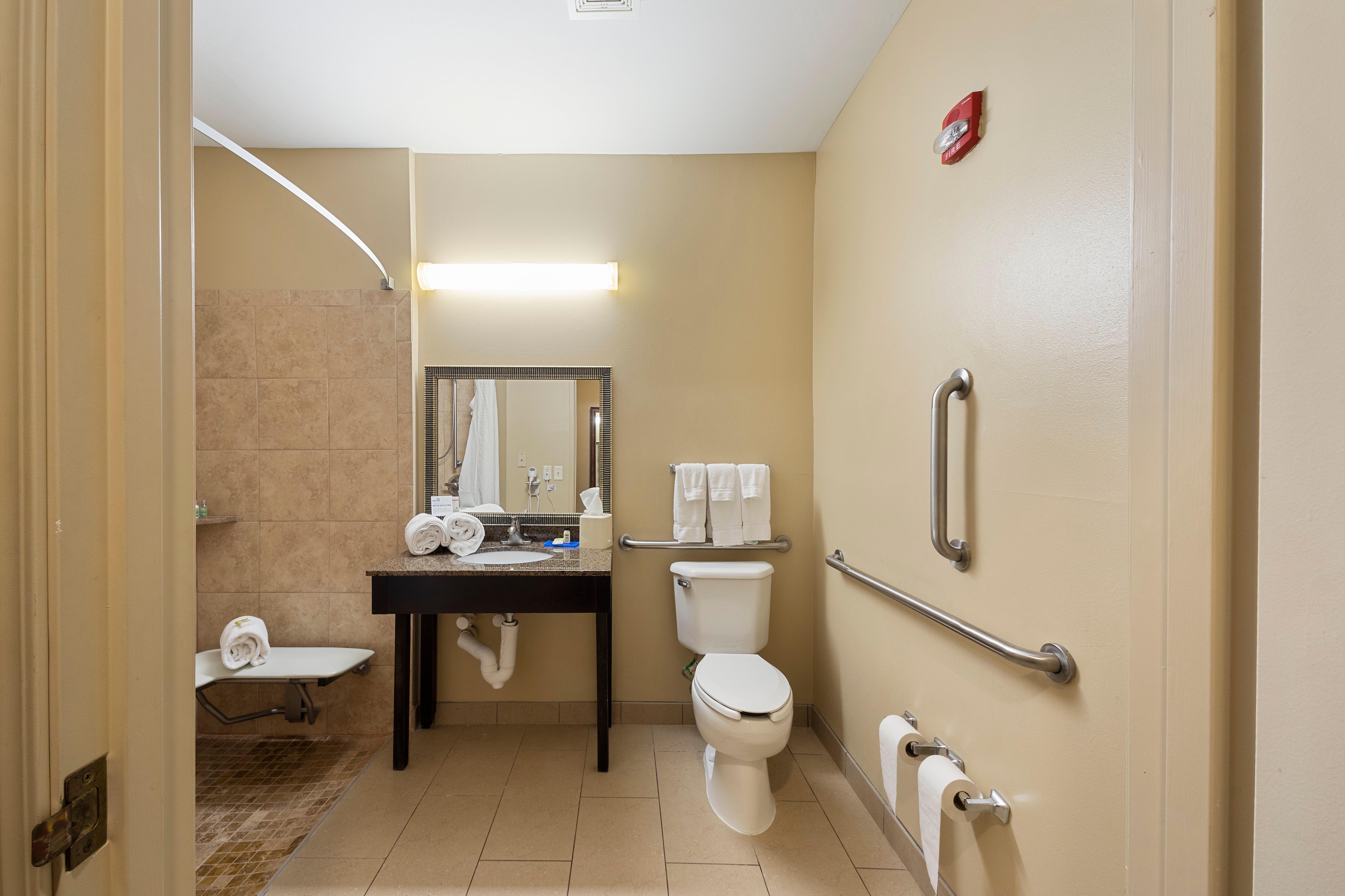 Holiday Inn Express Bloomington West By Ihg Exteriör bild
