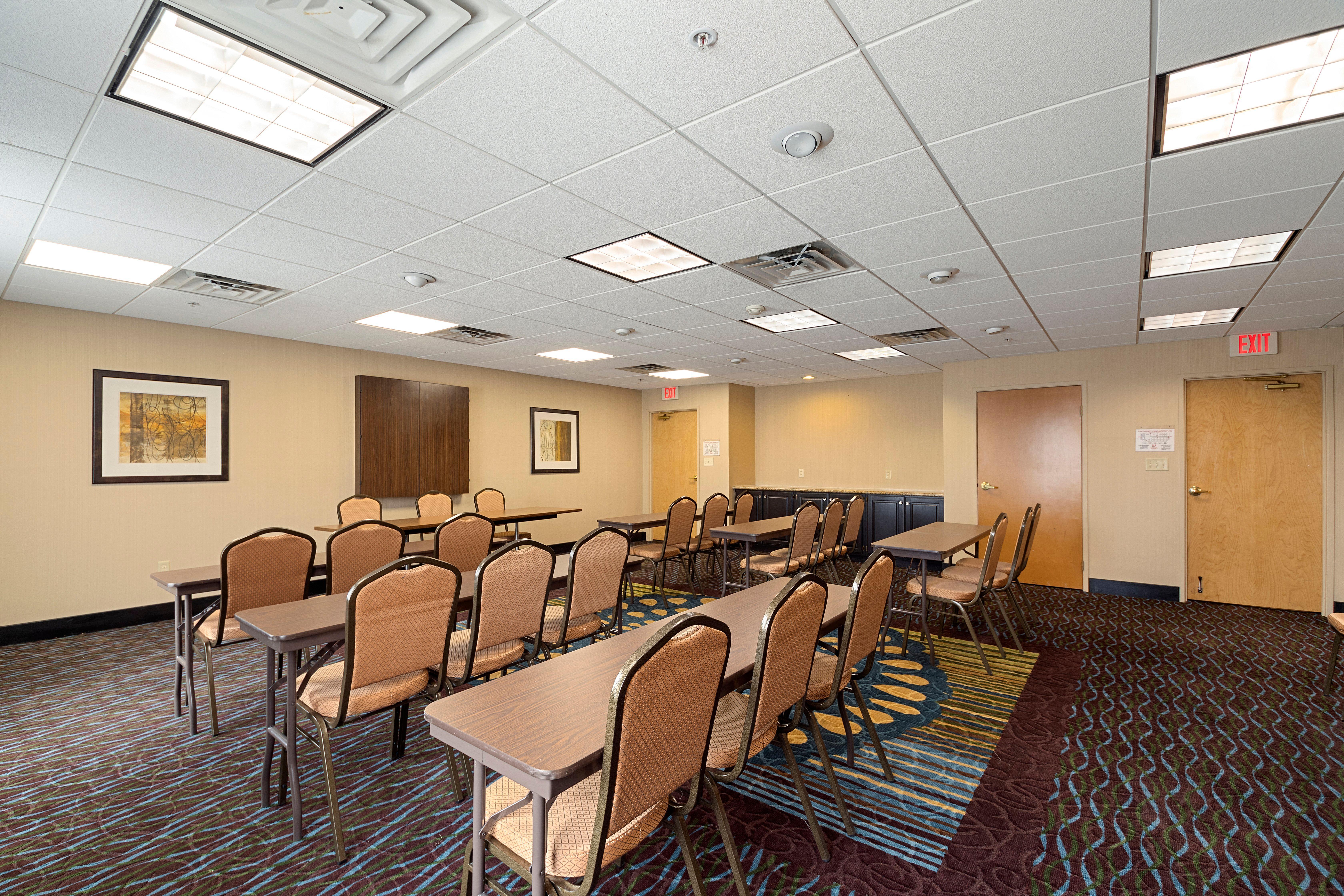Holiday Inn Express Bloomington West By Ihg Exteriör bild